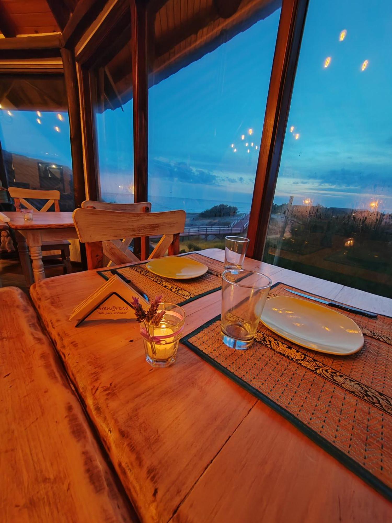 Hotel Boutique Arenarena Villa Gesell Bagian luar foto