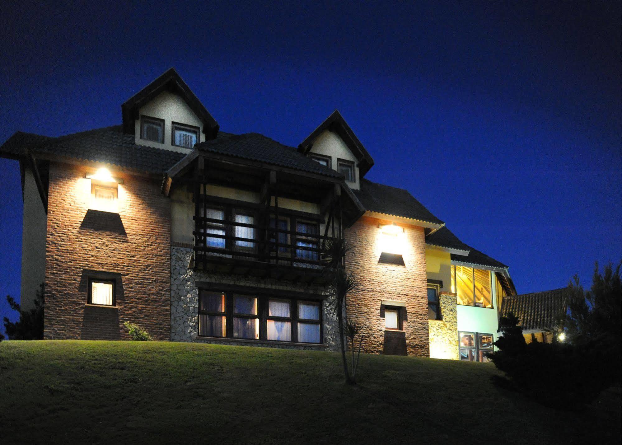 Hotel Boutique Arenarena Villa Gesell Bagian luar foto