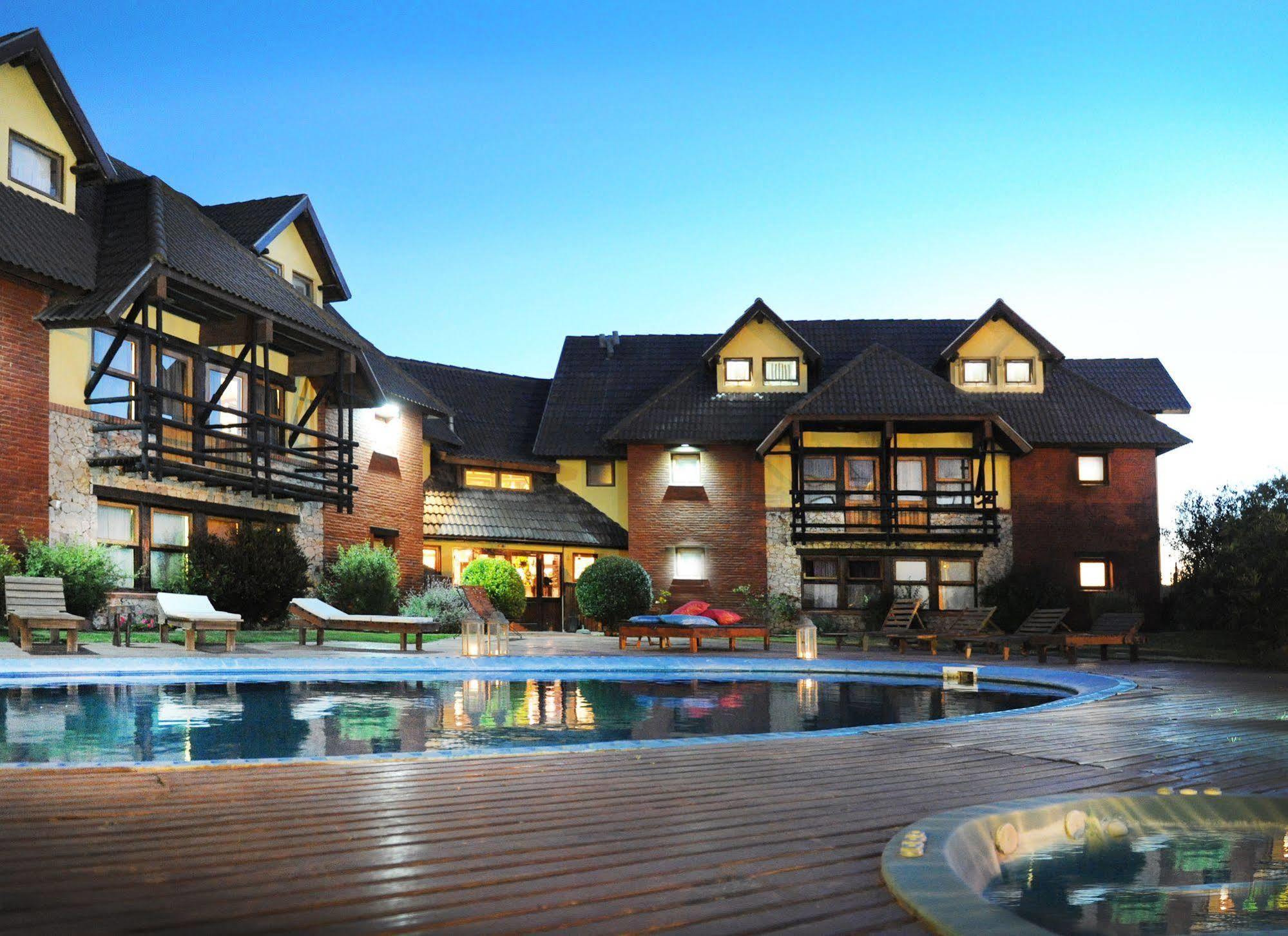 Hotel Boutique Arenarena Villa Gesell Bagian luar foto